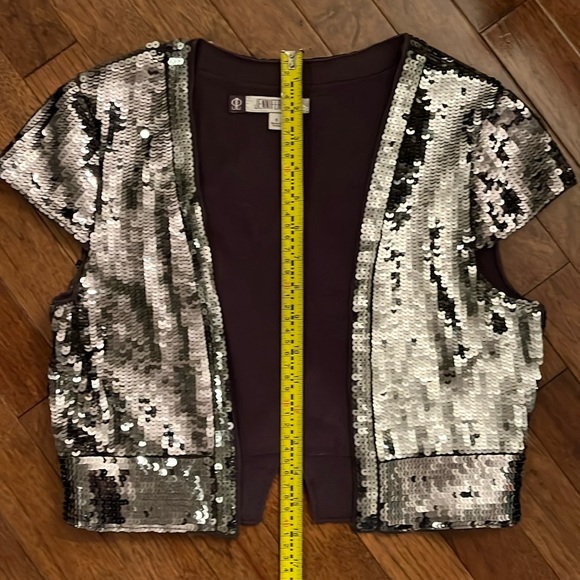 Black and Silver Sequin Short Sleeve Cardigan / Shrug - Picture 4 of 6